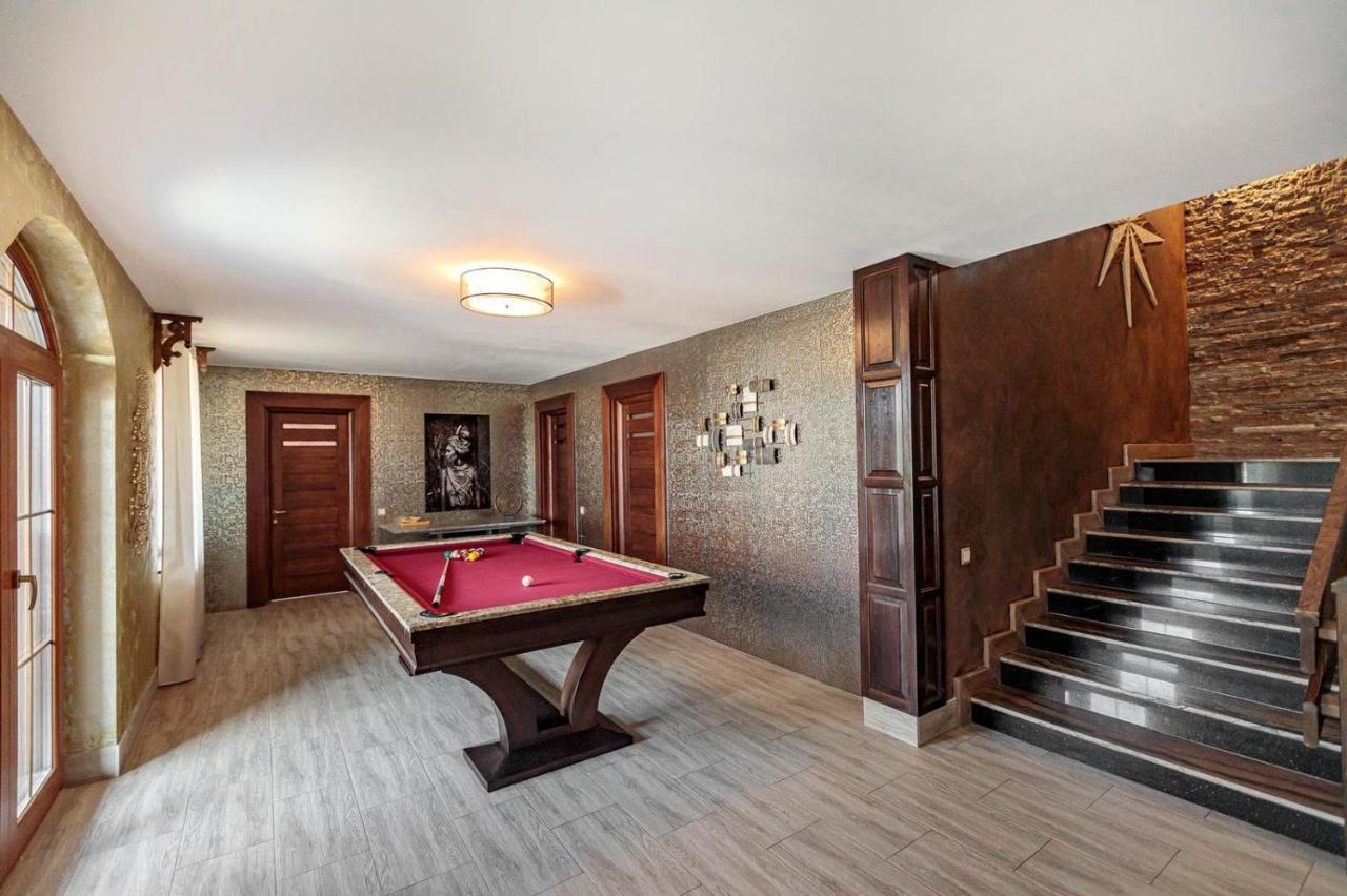 Transilvania Mansion Μπρασόβ Εξωτερικό φωτογραφία